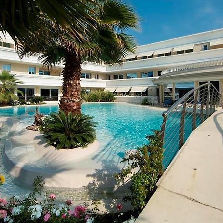 דסנזאנו דל גארדה Relais Du Lac Village - Italian Homing מראה חיצוני תמונה