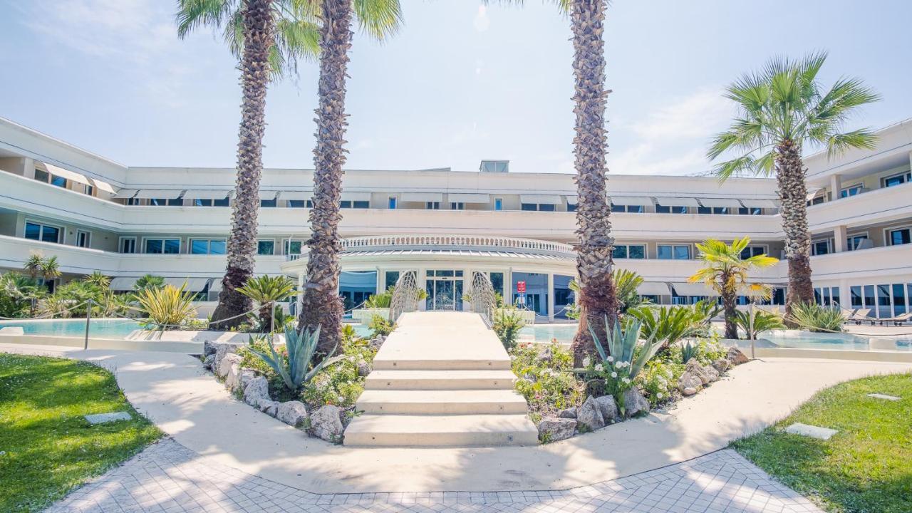 דסנזאנו דל גארדה Relais Du Lac Village - Italian Homing מראה חיצוני תמונה