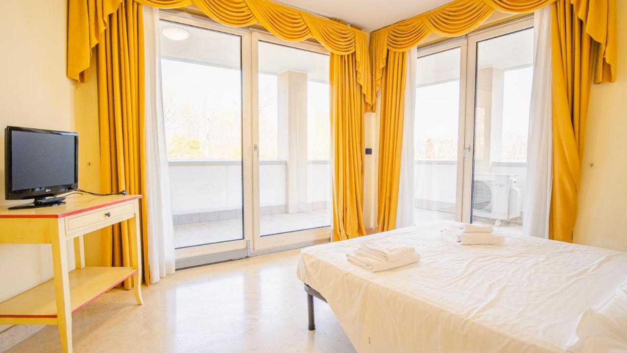 דסנזאנו דל גארדה Relais Du Lac Village - Italian Homing מראה חיצוני תמונה