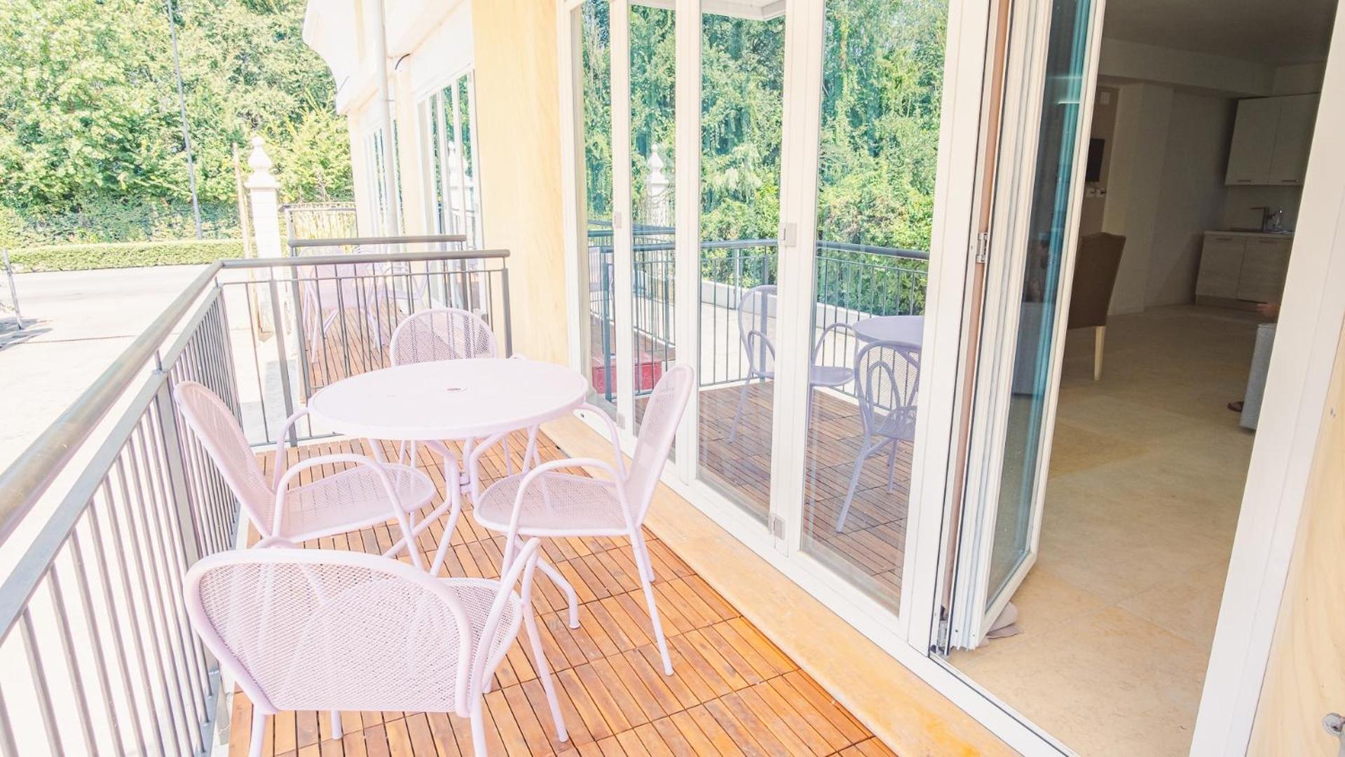 דסנזאנו דל גארדה Relais Du Lac Village - Italian Homing מראה חיצוני תמונה